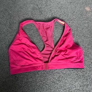 Lululemon pink clasp sports bra
